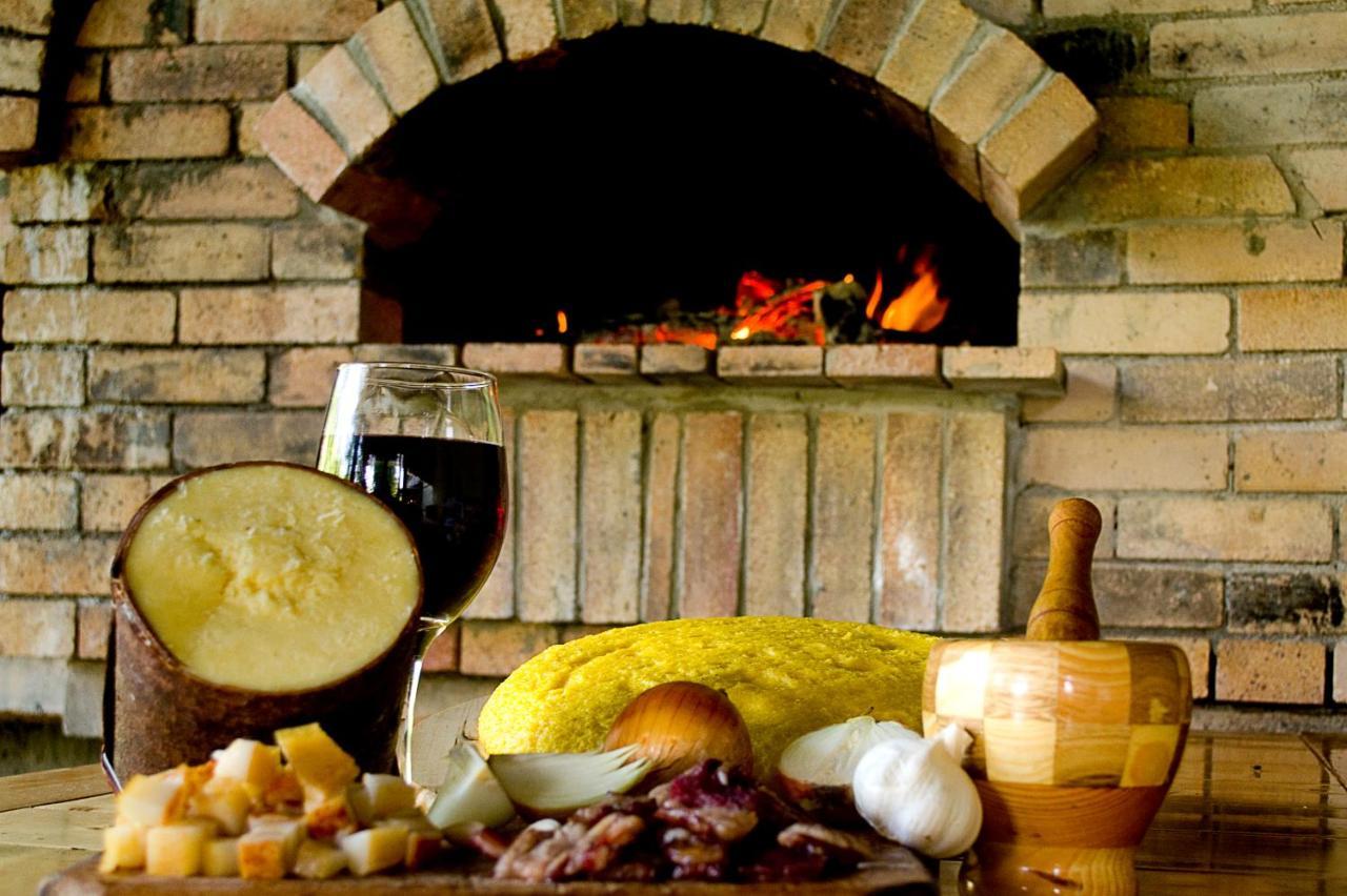 Hanul Simon Pensiune & Restaurant Μπραν Εξωτερικό φωτογραφία