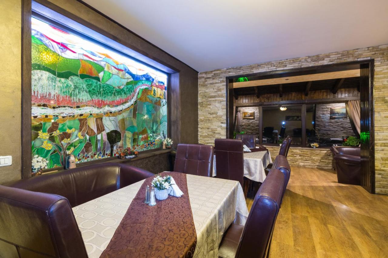 Hanul Simon Pensiune & Restaurant Μπραν Εξωτερικό φωτογραφία
