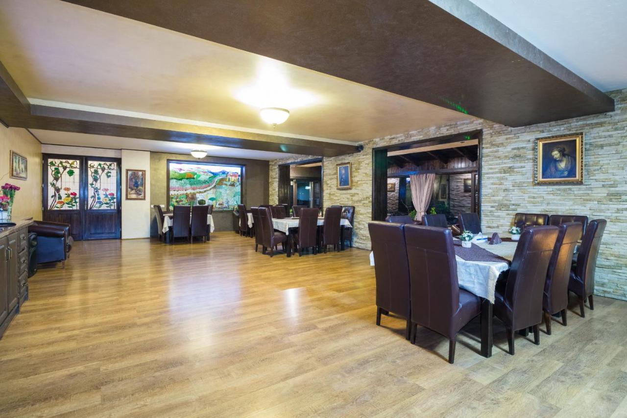 Hanul Simon Pensiune & Restaurant Μπραν Εξωτερικό φωτογραφία